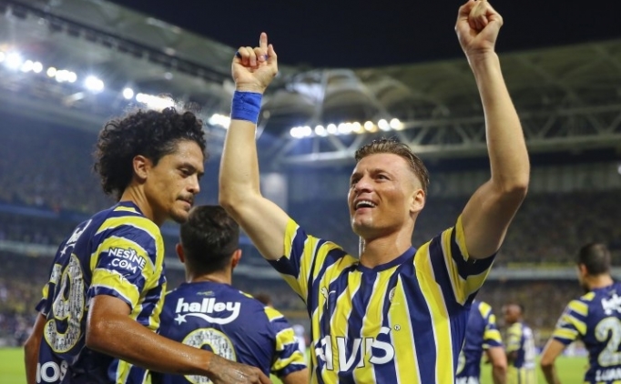 Alioski'ye moral depolan�yor