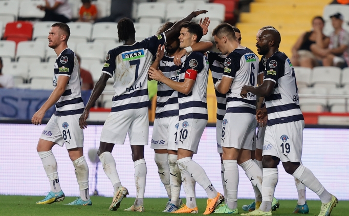 Kas�mpa�a, Antalyaspor'u rahat ge�ti!