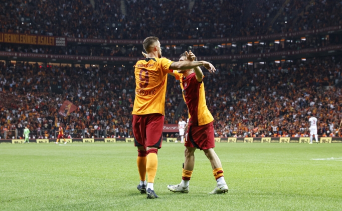 Galatasaray - Konyaspor ma�� kapal� gi�e