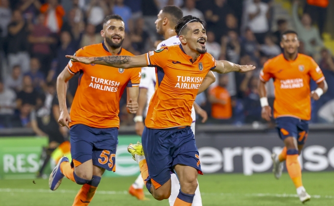 Ba�ak�ehir, Fiorentina'y� da��tt�!