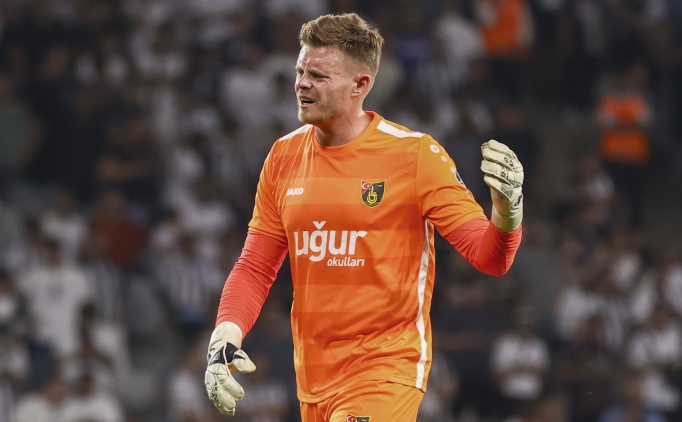 Olimpiyat'ta ilgin� gol: Dokunmasa say�lmayacakt�