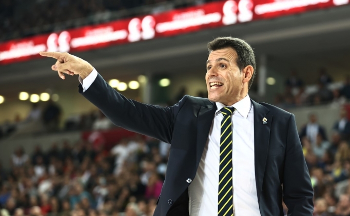 Dimitris Itoudis, Fenerbah�e Beko'da ma�lubiyetle ba�lad�