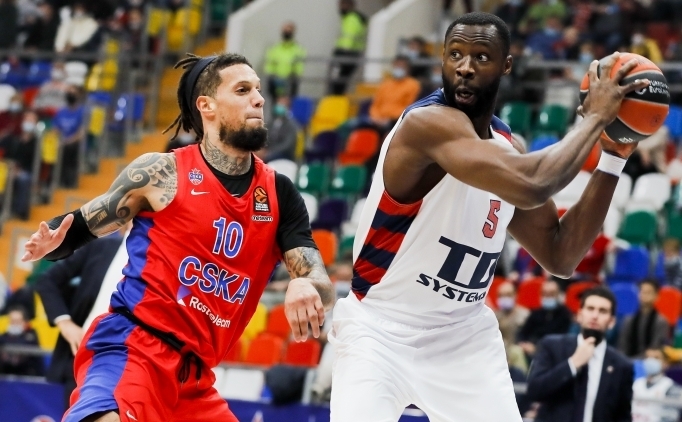 Fenerbah�e Beko, Vesely'nin bo�lu�unu doldurdu