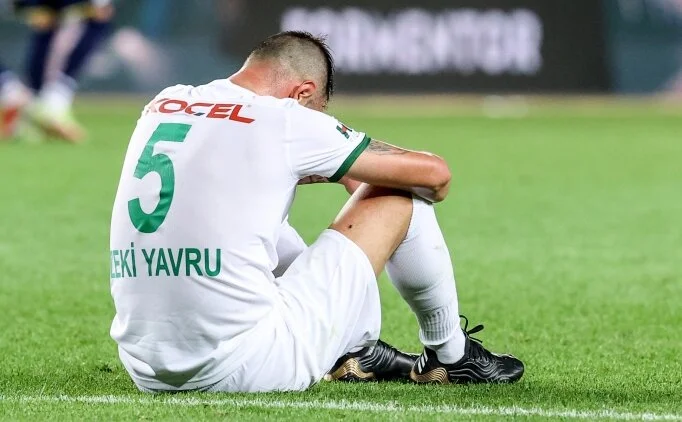 Giresunspor'da Zeki Yavru ile yollar ayrıldı
