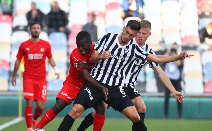 Ceyhun G�lselam'�n s�zle�mesi uzat�ld�