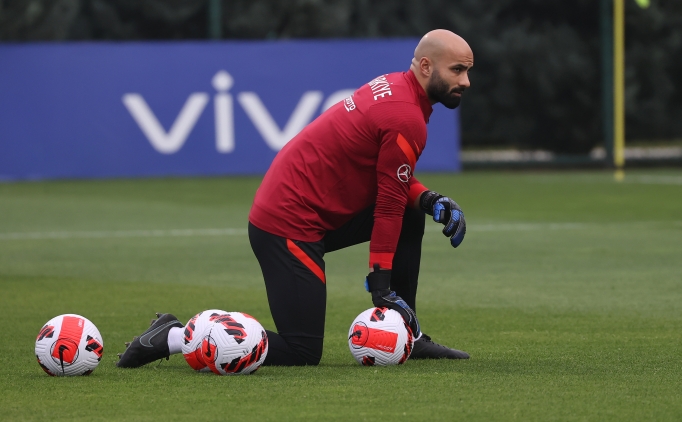 Antalyaspor, kaleci hedeflerine ula�am�yor