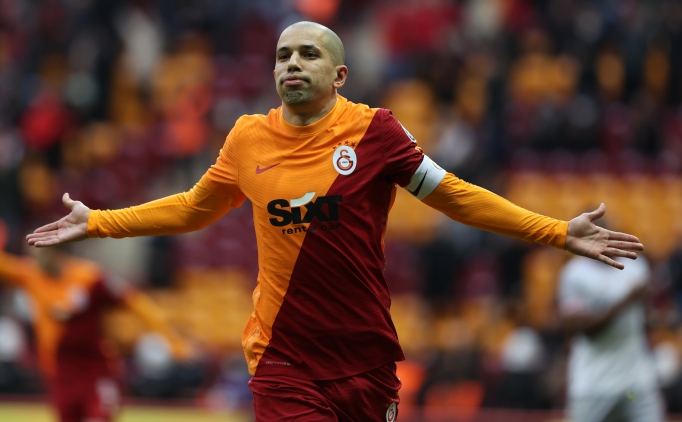 Belmadi: 'Feghouli b�y�k ma�lar�n adam�d�r!'