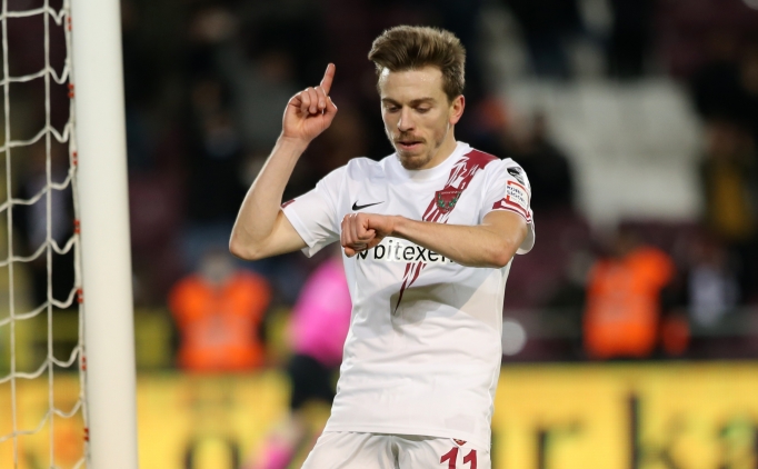 Saba Lobjanidze: 'Fenerbah�e'de oynamak bir r�ya olur'