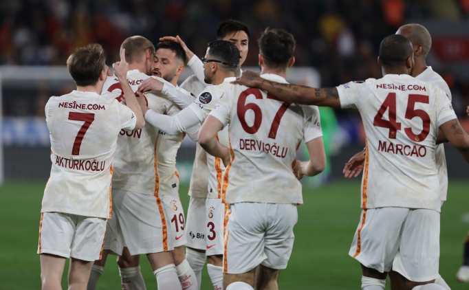 Galatasaray - Rizespor: �lk  11'ler