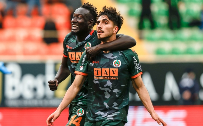 Baakehir'den Umut Gne'e teklif