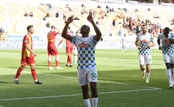 �aykur Rizespor'dan Umar ve Ponck'a veda