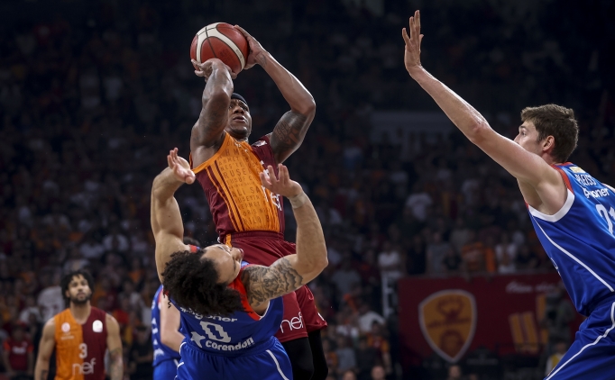 Isaiah Canaan: 'Biz her zaman savarz!'