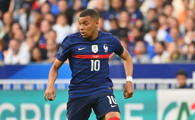 Futbol d�nyas�n�n en de�erlisi Mbappe