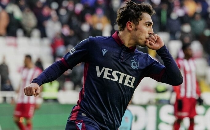 Trabzonspor'da Abd�lkadir �m�r sakatland�