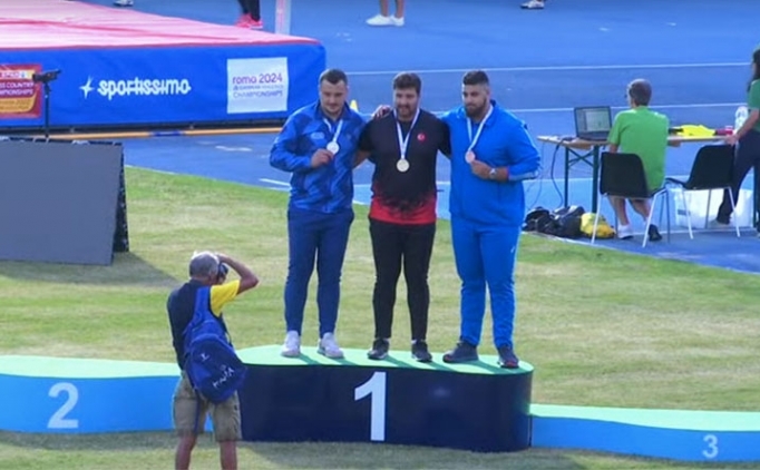 Atletizmde milliler 2'si alt�n 3 madalya ald�!