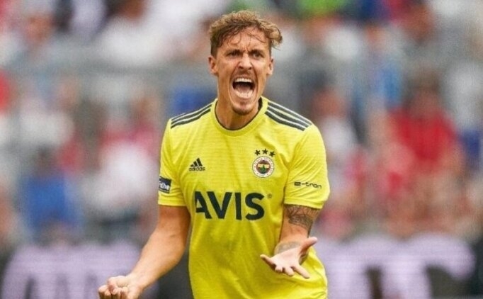 Max Kruse eski tak�m�na geri d�nd�!