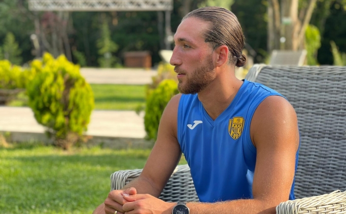 Atakan �ankaya: 'Yar�m kalan hikayeyi tamamlamak istiyorum'