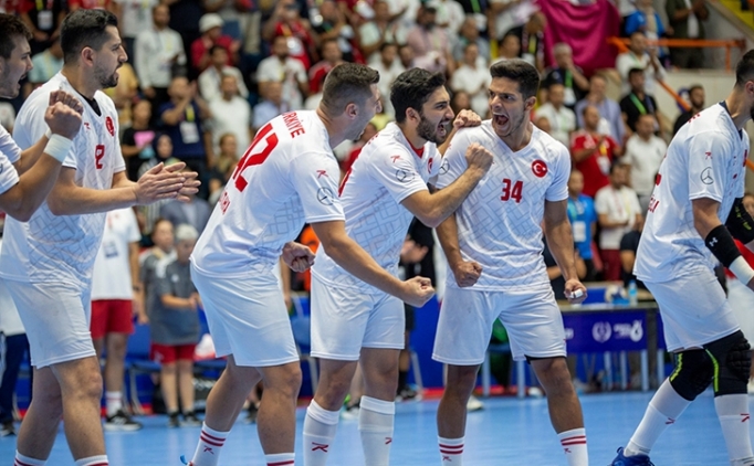 Hentbolda millilerin EURO 2024 elemeleri mesaisi ba�l�yor