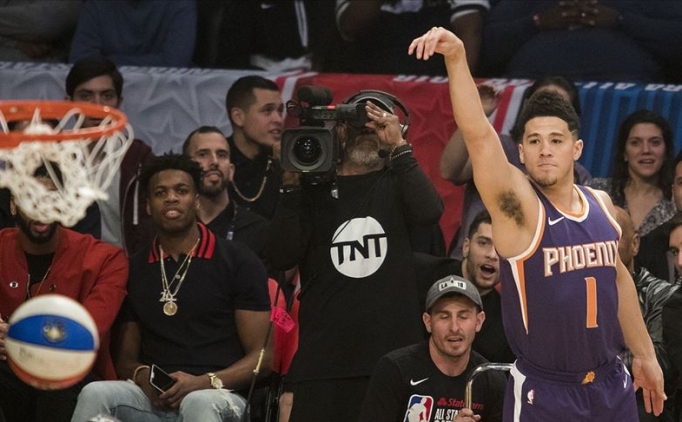Devin Booker, en az 2 ma� ka��racak
