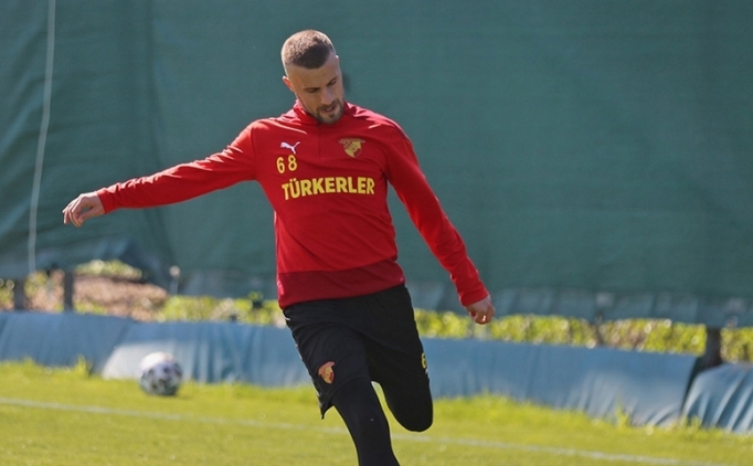 G�ztepe'de Burekovic ile yollar ayr�ld�!