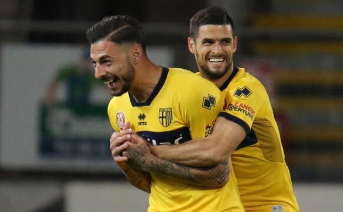 Fenerbah�e'den Pezzella i�in 4 milyon euro