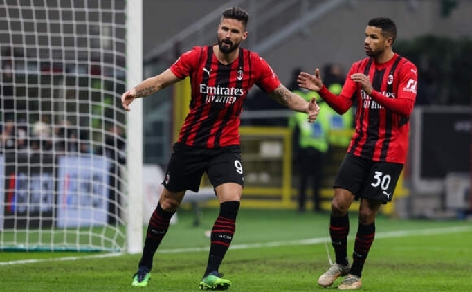 Milan, kupada Lazio'yu 4-0'la ge�ti