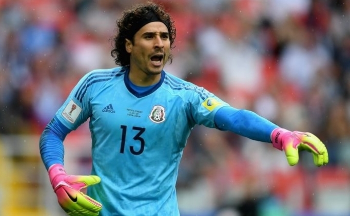 Guillermo Ochoa, Serie A'ya gidiyor