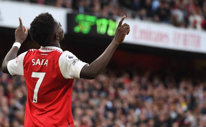 Arsenal zirvede hata yapmad�!