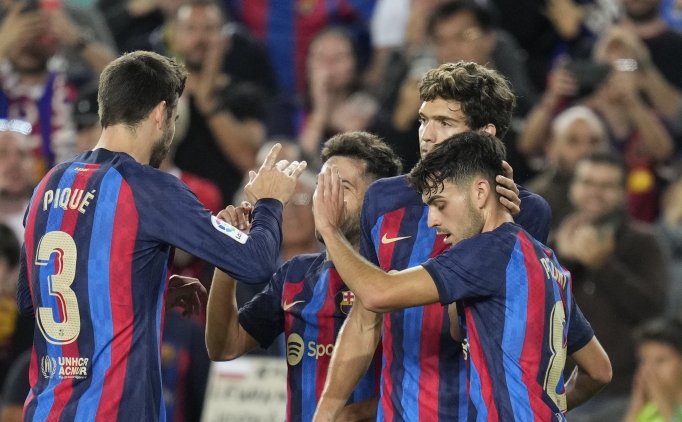 Barcelona tek att�, 3 ald�