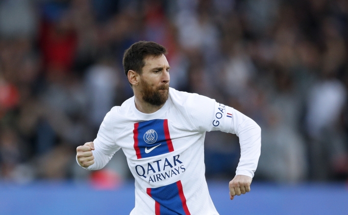 Lionel Messi'den PSG karar�!