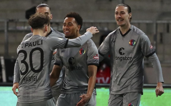 Almanya Kupas�'nda Dortmund, St. Pauli'ye elendi
