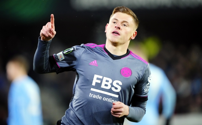 Leicester, Leeds'e kar�� zinciri k�rd�!