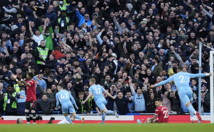 Manchester derbisinde City fark!