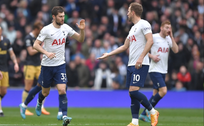 Tottenham'dan Newcastle'a farkl� tarife!