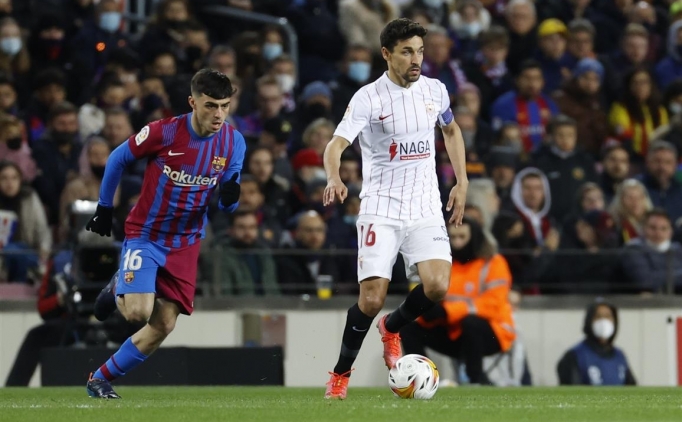 Barcelona, Sevilla'y� yenerek zirve yar���na kat�ld�