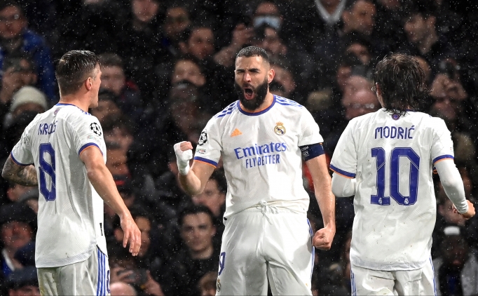 Antonio Cassano: 'Ronaldo, Benzema'ya dua etmeli'