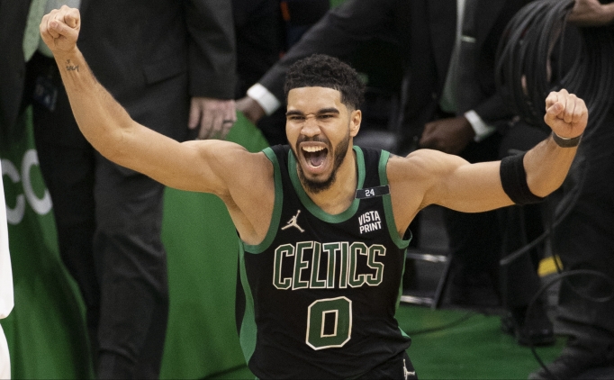 Boston, Tatum'un son saniye basketiyle kazand!