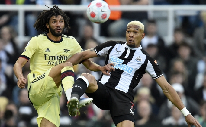 �ZLE: Arsenal, �ampiyonlar Ligi'ni yakt�!