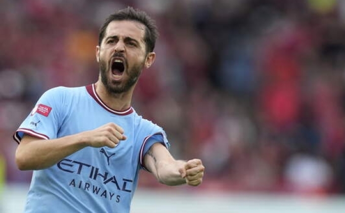 Barcelona'da hedef yine Bernardo Silva