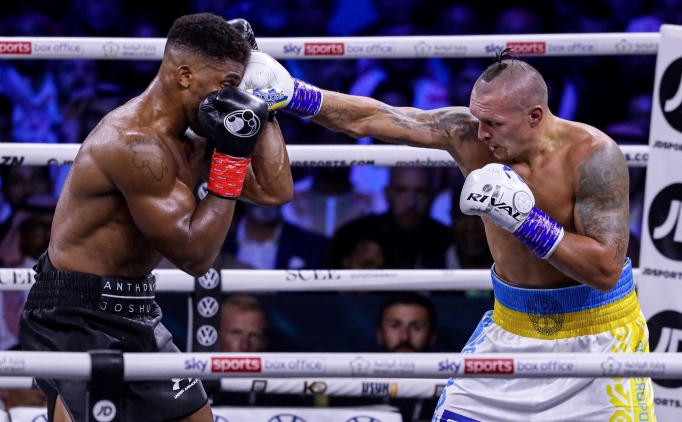 D�nya A��r S�klet �ampiyonu Usyk kemerini korudu!