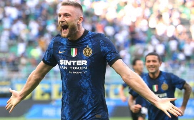 PSG, Skriniar'dan vazge�mek �zere