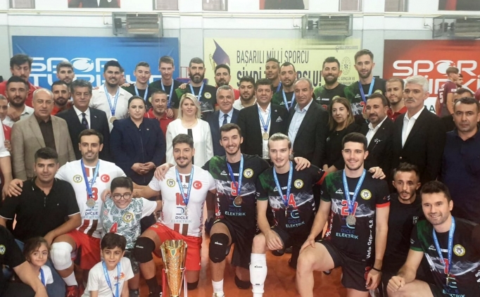 Balkan Kupas� �ampiyonu Cizre Belediyespor!