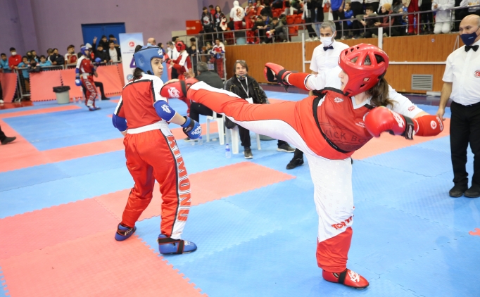 T�rkiye Kick Boks Turnuvas� Ordu'da devam ediyor