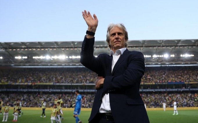 U�ur Meleke: 'Jesus-ball pr�miyeri izledik'