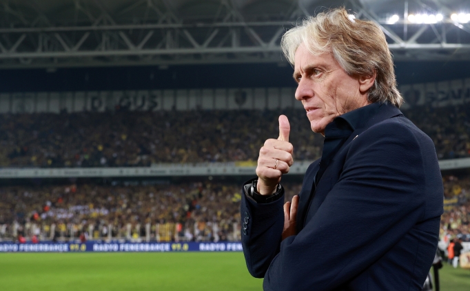 Jorge Jesus durmak bilmiyor; zel dersler almaya balad