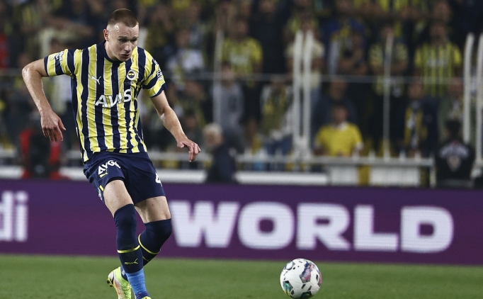 Fenerbah�e'de Jorge Jesus'tan stoper karar�