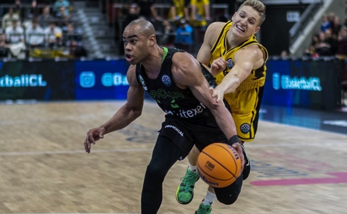 Dar���afaka, MHP Riesen'i deplasmanda devirdi!