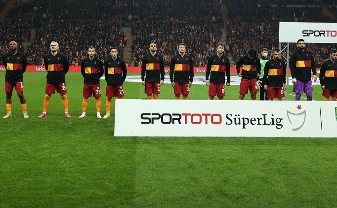 Galatasaray'da kayıp forma operasyonu