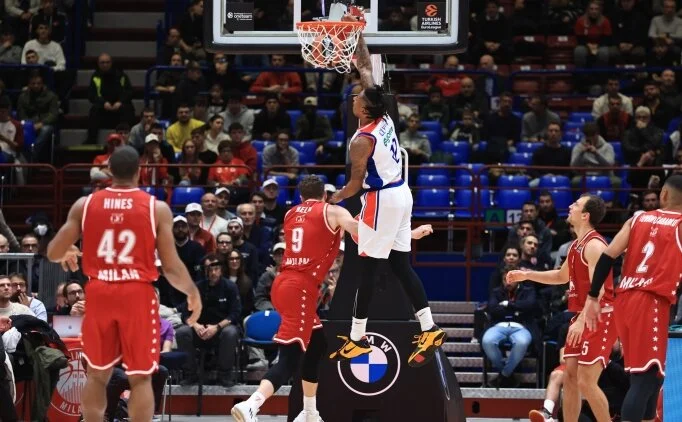 Anadolu Efes'ten Milano'da çılgın fark!