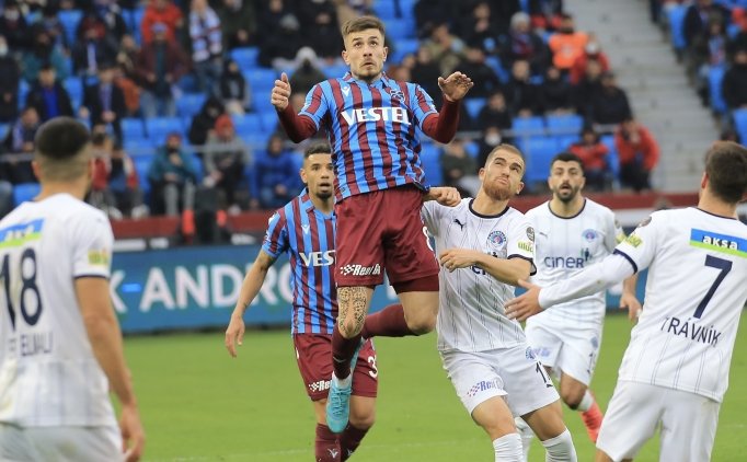 Dorukhan Tok�z: 'Abdullah Hoca, bize s�yl�yor'